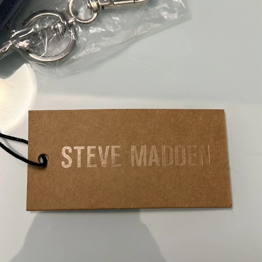 NWT Steve Madden Foldover Card Case